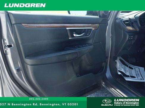 Used 2020 Honda CR-V Touring image 10
