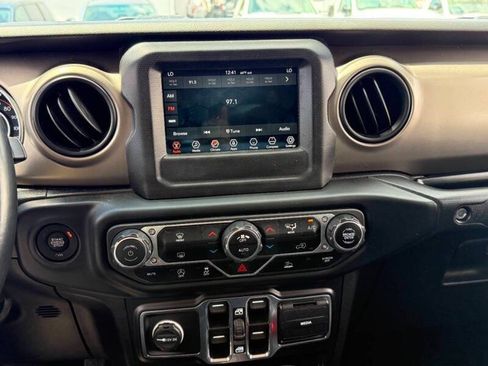 Used 2020 Jeep Gladiator Sport w/ Quick Order Package 24S AWD/4WD image 27