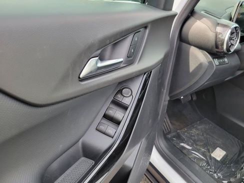 New 2026 Chevrolet Equinox LT w/ LPO, Floor Liner Package AWD/4WD image 7