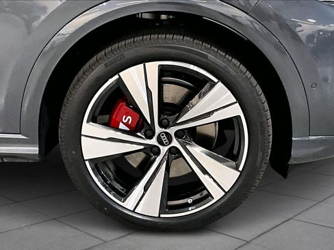 New 2025 Audi SQ5 Premium Plus image 11