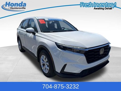 Used 2024 Honda CR-V LX image 1