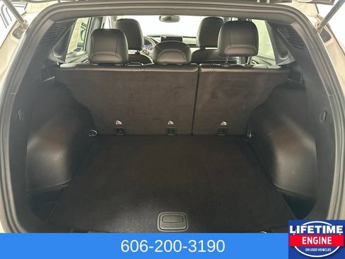 Used 2025 Jeep Compass Limited AWD/4WD image 16