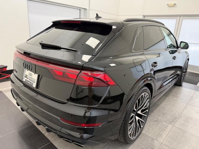 Used 2024 Audi SQ8 Prestige w/ Prestige Package AWD/4WD image 2