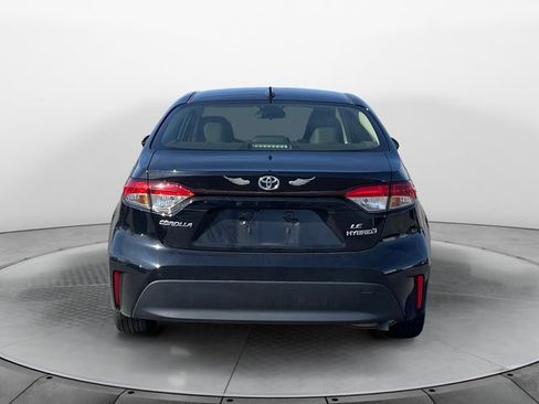 Used 2023 Toyota Corolla LE image 4