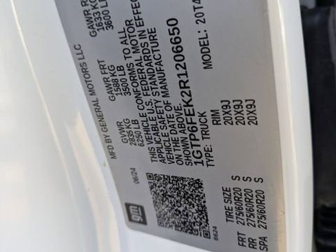 Used 2024 GMC Canyon Denali image 38