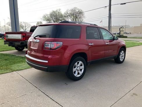 Used 2014 GMC Acadia SLE image 6