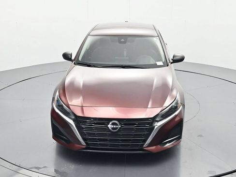 Certified 2024 Nissan Altima 2.5 SV FWD image 28