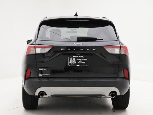 Used 2021 Ford Escape SEL image 8