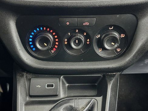 Used 2022 RAM ProMaster City Wagon image 15