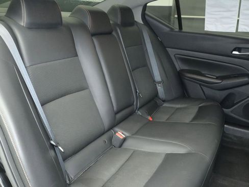 Used 2022 Nissan Altima 2.5 SR w/ Midnight Edition Package AWD/4WD image 19