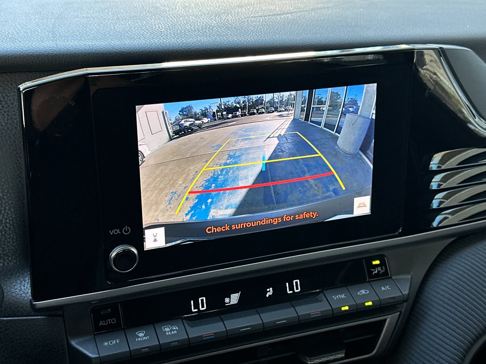 Used 2025 Toyota Camry SE FWD image 16