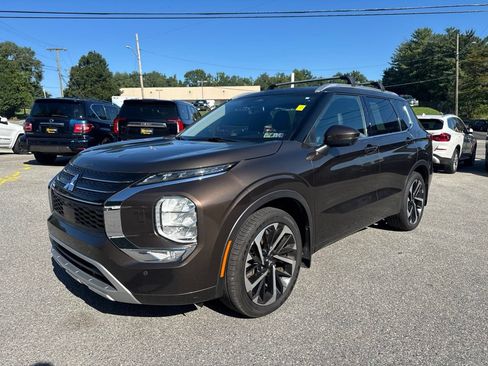 Used 2022 Mitsubishi Outlander SEL AWD/4WD image 3
