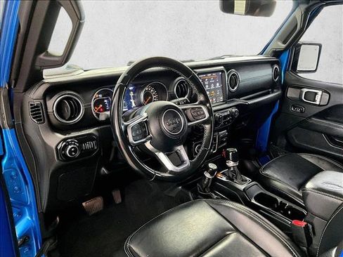 Used 2021 Jeep Gladiator Overland w/ Popular Equipment Package AWD/4WD image 14