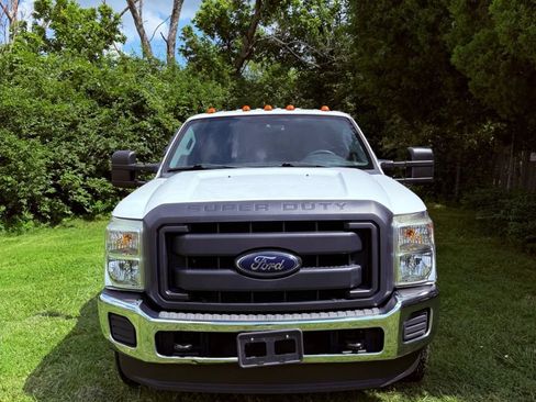 Used 2013 Ford F250 XL w/ XL Value Pkg AWD/4WD image 9