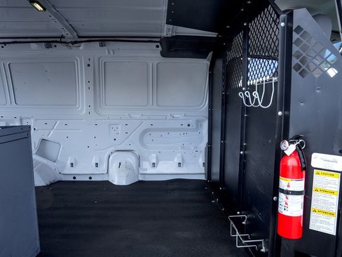 Used 2013 Ford E-150 and Econoline 150 image 9