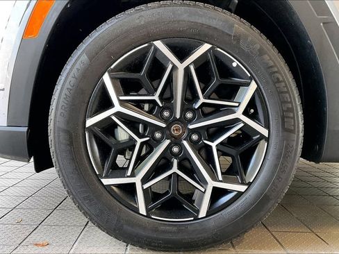 Used 2025 Hyundai Tucson SE FWD image 30