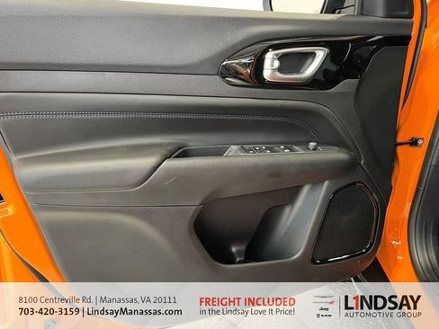 New 2026 Jeep Compass Latitude image 28