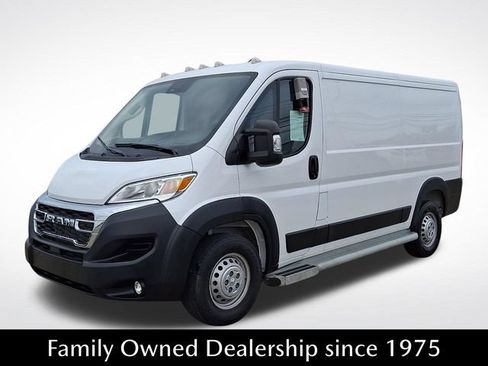 Used 2025 RAM ProMaster 2500 w/ U-Haul Equipment Group FWD image 3