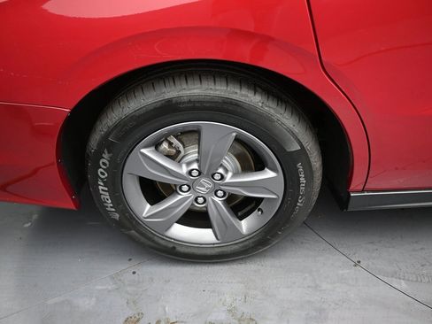 Used 2024 Honda Odyssey EX image 34