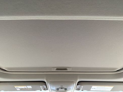 Used 2016 Toyota RAV4 Limited image 27