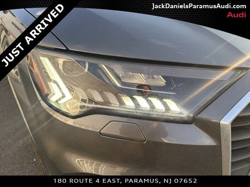 Used 2023 Audi Q7 2.0T Premium Plus w/ Premium Plus Package image 9