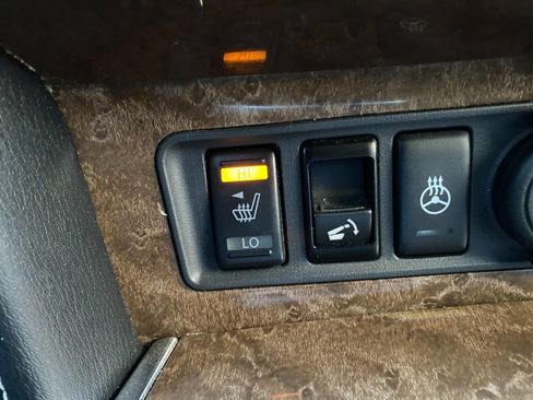 Used 2017 INFINITI QX80 4WD w/ Driver Assistance Package image 39