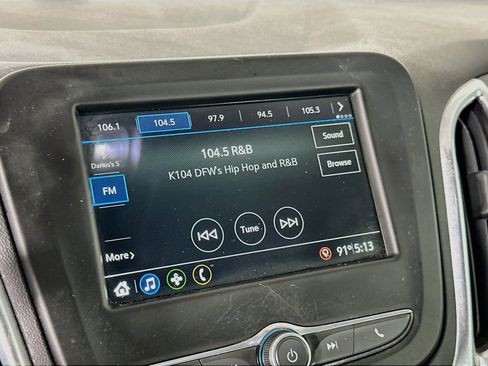 Used 2019 Chevrolet Equinox LT FWD image 21