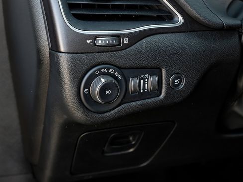 Used 2022 Jeep Cherokee Trailhawk w/ Premium Leather Package image 41