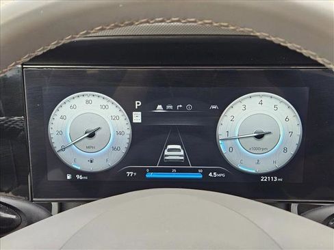 Used 2025 Hyundai Elantra SEL image 11