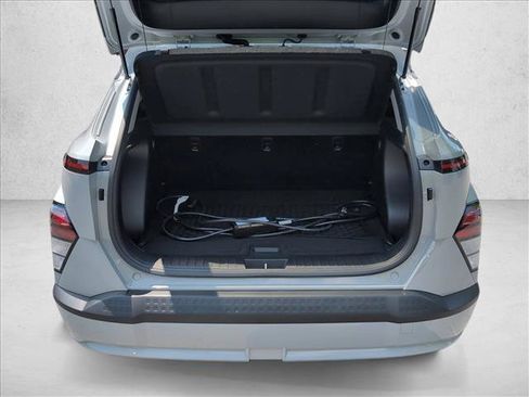 Certified 2024 Hyundai Kona SEL FWD image 7