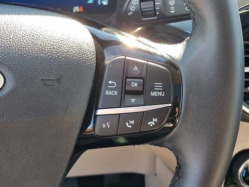 Used 2022 Ford Escape Titanium w/ Class II Trailer Tow Package image 25