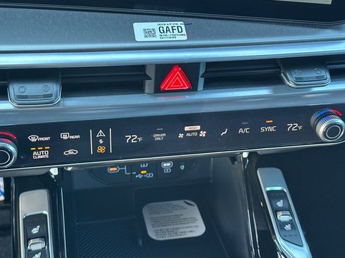 New 2026 Kia Sorento SX Prestige image 22