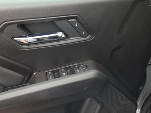 Used 2025 GMC Canyon Elevation w/ Convenience Package AWD/4WD image 17