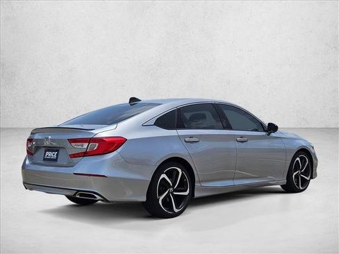 Used 2022 Honda Accord Sport image 5