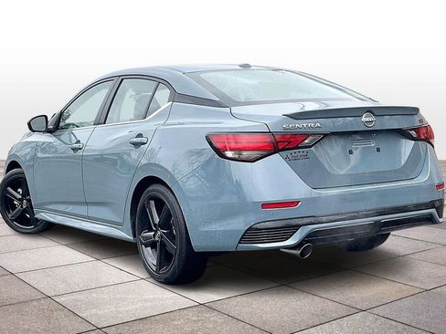 Used 2024 Nissan Sentra SR w/ SR Premium Package image 11
