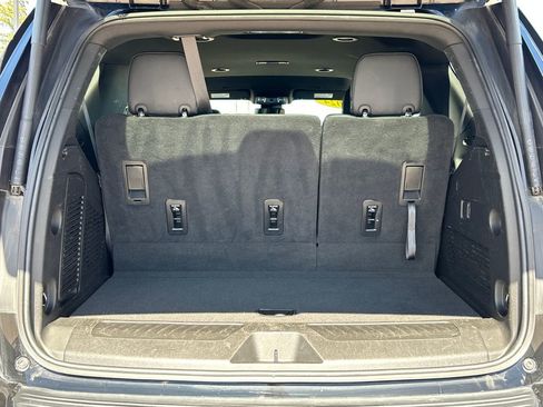 Used 2024 Chevrolet Tahoe LT image 5