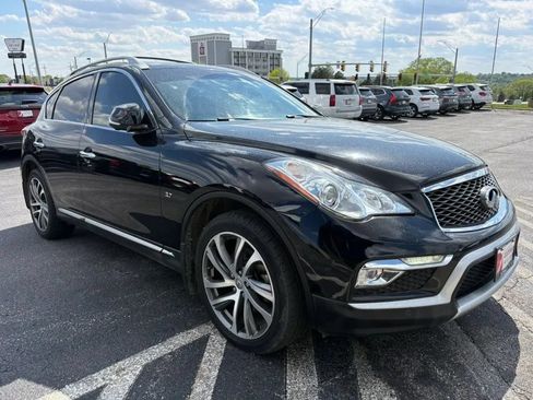 Used 2017 INFINITI QX50 AWD w/ Technology Package image 7