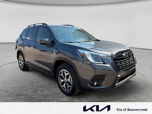 Used 2024 Subaru Forester Premium AWD/4WD image 3