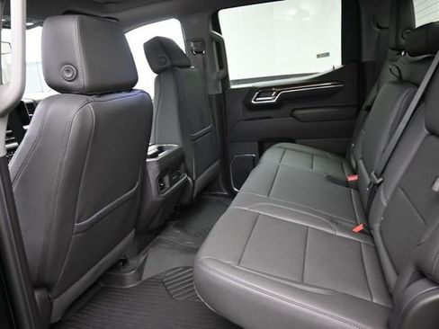 New 2026 Chevrolet Silverado 1500 LT Trail Boss w/ LT Trail Boss Premium Package AWD/4WD image 9