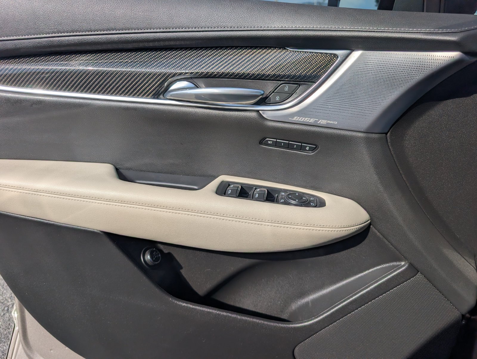 Used 2023 Cadillac XT6 Sport AWD/4WD image 25