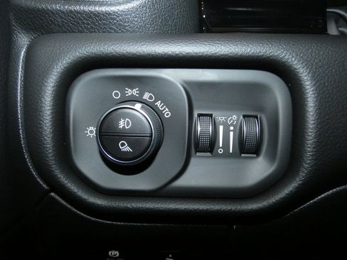 New 2026 RAM 1500 Laramie w/ Night Edition image 18