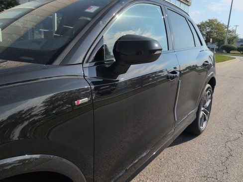 New 2025 Audi Q3 2.0T Premium image 30