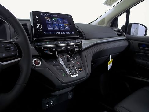 Certified 2026 Honda Odyssey EX-L image 29