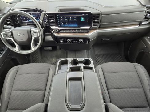 Used 2024 Chevrolet Silverado 1500 RST AWD/4WD image 25