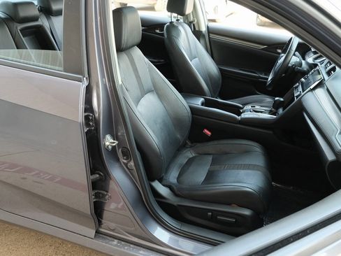Used 2020 Honda Civic Touring image 20