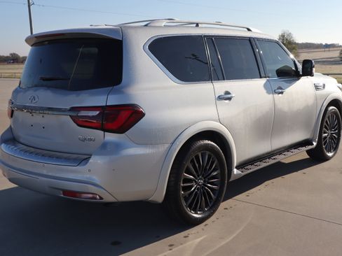 Used 2022 INFINITI QX80 Premium Select w/ Cargo Package image 6