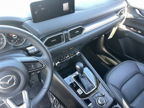 New 2025 MAZDA CX-5 AWD 2.5 S w/ Preferred Package image 27