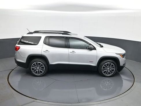 Used 2019 GMC Acadia SLT AWD/4WD image 16