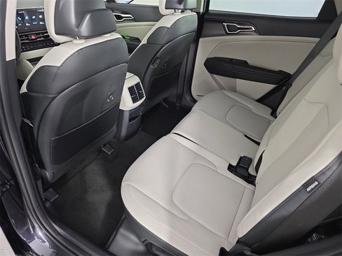New 2026 Kia Sportage EX image 33