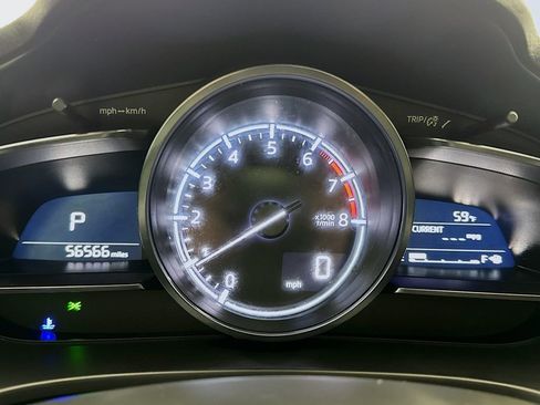 Used 2018 MAZDA MAZDA3 Grand Touring w/ Premium Equipment Package image 10